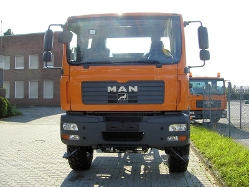 MAN-TGM-18240-4x4-orange-Voss-070907-03