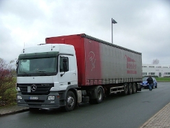 MB-Actros-MP2-1844-weiss-Posern-120209-01
