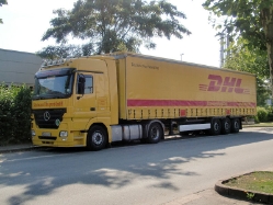 MB-Actros-MP2-1844-DHL-DS-201209-01