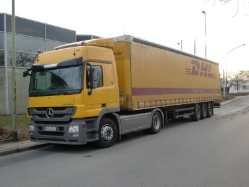 MB-Actros-3-1841-DHL-DS-300610-01