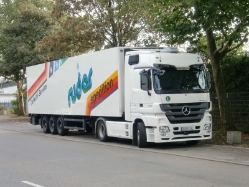 MB-Actros-3-1844-Ruder-DS-201209-01