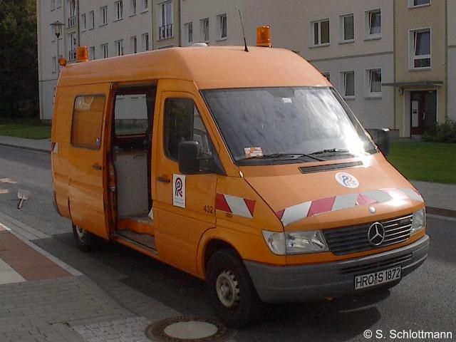 MB-Sprinter-308D-Werkstattwagen-RSAG-Schlottmann-221005-01.jpg - Mercedes-Benz Sprinter 308 DS. Schlottmann