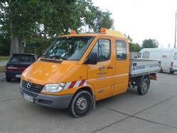 MB-Sprinter-313-CDI-orange-Werblow-090905-01
