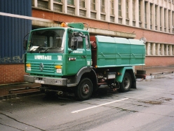 Renault-S-120-gruen-Kleinrensing-210807-01