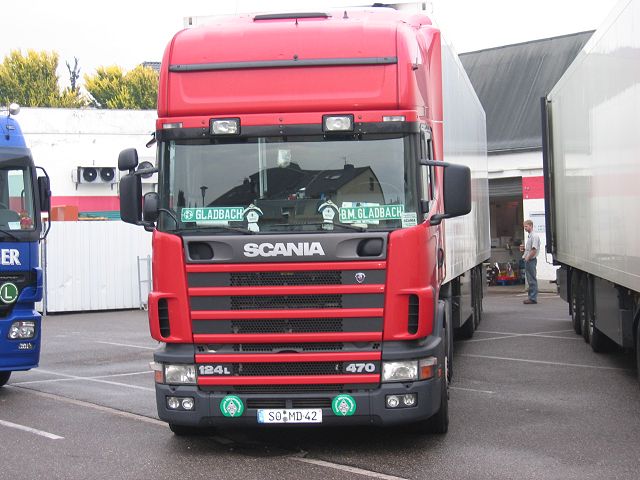 Scania-124-L-470-rot-Bouten-0040705-01.jpg - Scania 124 L 470Bernd Bouten