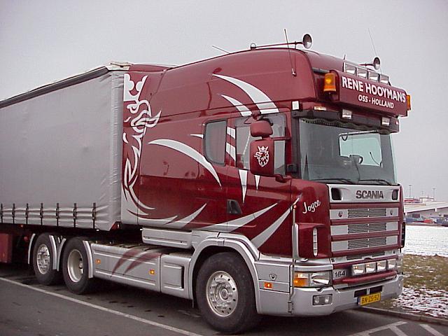 Scania-164-L-580-Longline-Hooymans-Lorenz-040504-3.jpg - Hr. Lorenz