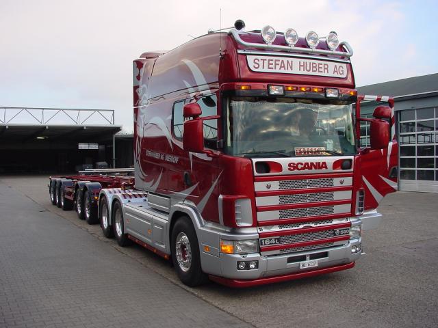 Scania-164-L-580-Longline-Huber-PvUrk-04.jpg - Piet van Urk