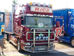 Scania-164-L-580-Longline-Ricoe-220706-01
