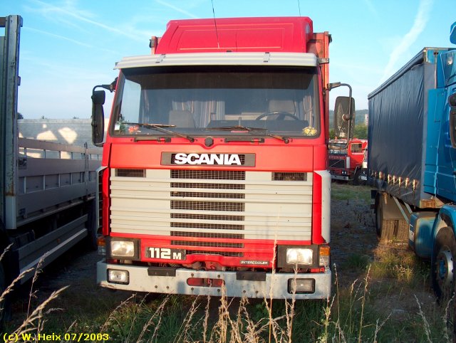 Scania-112-M-rot-(B).jpg - Scania 112 M