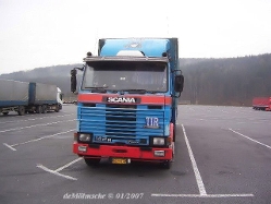 Scania-142-M-blau-Brock-270107-01-GR