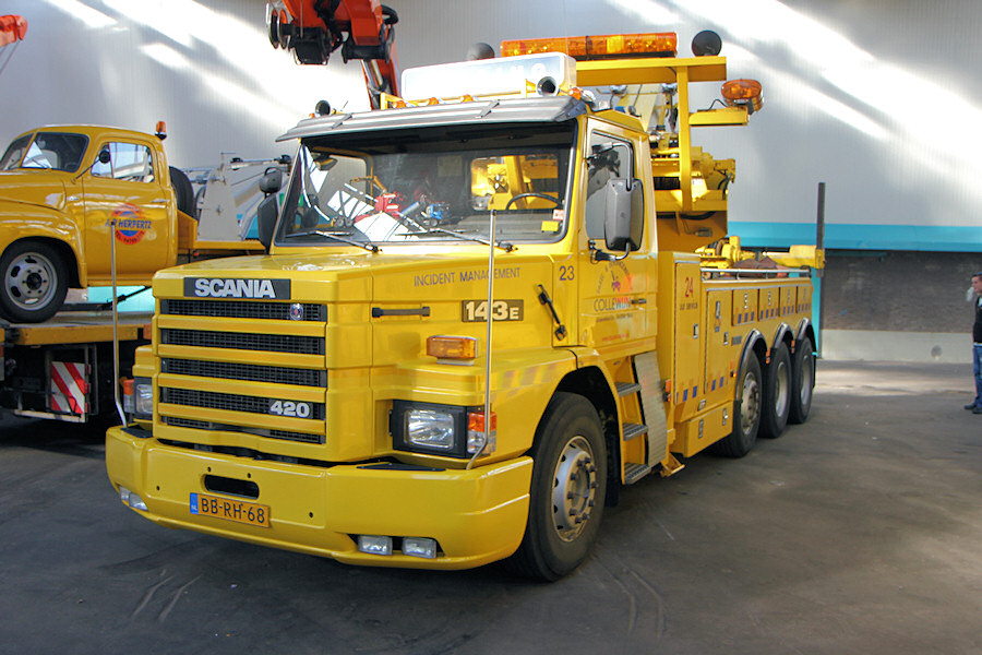 Mackdag-Bergefahrzeuge-Autotransporter-031010-040.jpg - Scania 143 H 420