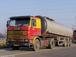 Scania-113-M-380-rot-gelb