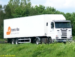 Scania-113-M-380-trans-o-flex-070504-1