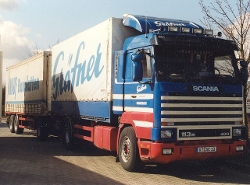 Scania-113-M-400-Graefner-Thiele-050305-01