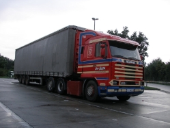 Scania-143-H-420-rot-Holz-040209-01