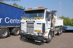 Scania-113-H-320-weiss-020810-02