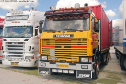 Scania-143-H-400-gelb-020810-01