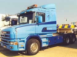 Scania-144-G-460-blau-Thiele-050305-01