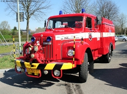 Scania-L-80-Feuerwehr-041008-02