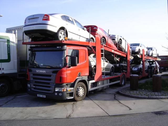 Scania-P-380-rot-Gleisenberg-140505-01-CZ.jpg - Scania P 380A. Gleisenberg