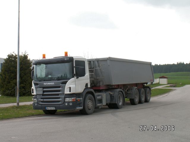 Scania-P-420-weiss-Bach-050706-02.jpg - Scania P 420Norbert Bach