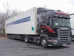 Scania-R-420-Papp-Holz-140405-01-SLO