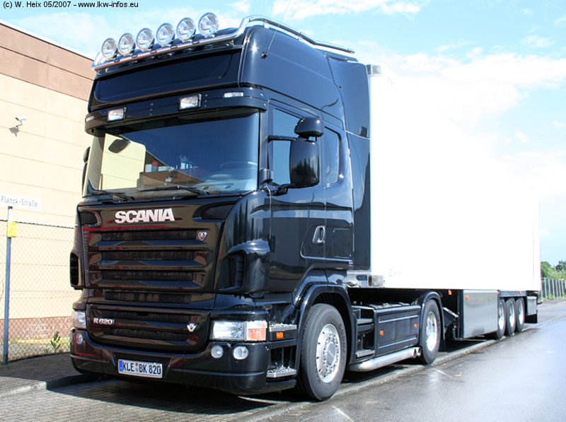 Scania-R-620-schwarz-140507-05.jpg - Scania R 620