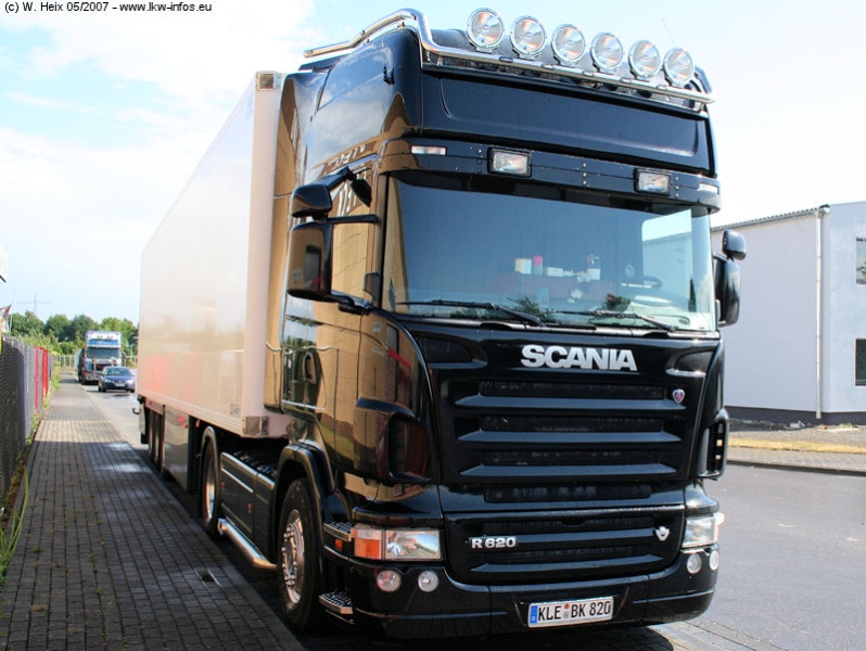 Scania-R-620-schwarz-140507-07.jpg - Scania R 620