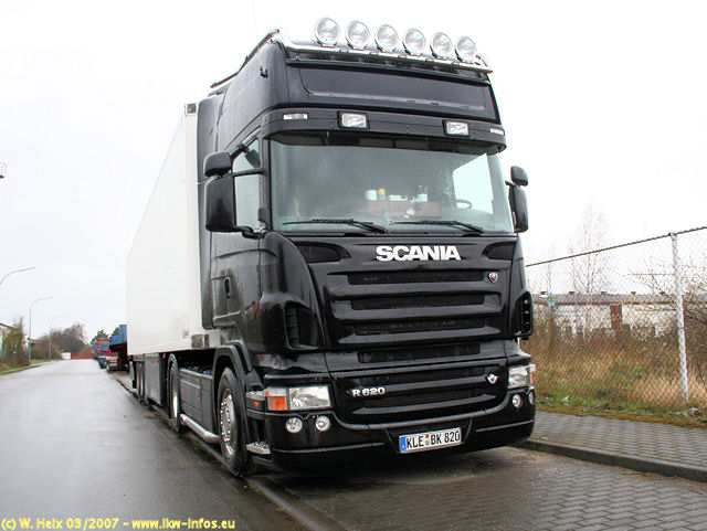 Scania-R-620-schwarz-180307-05.jpg - Scania R 620