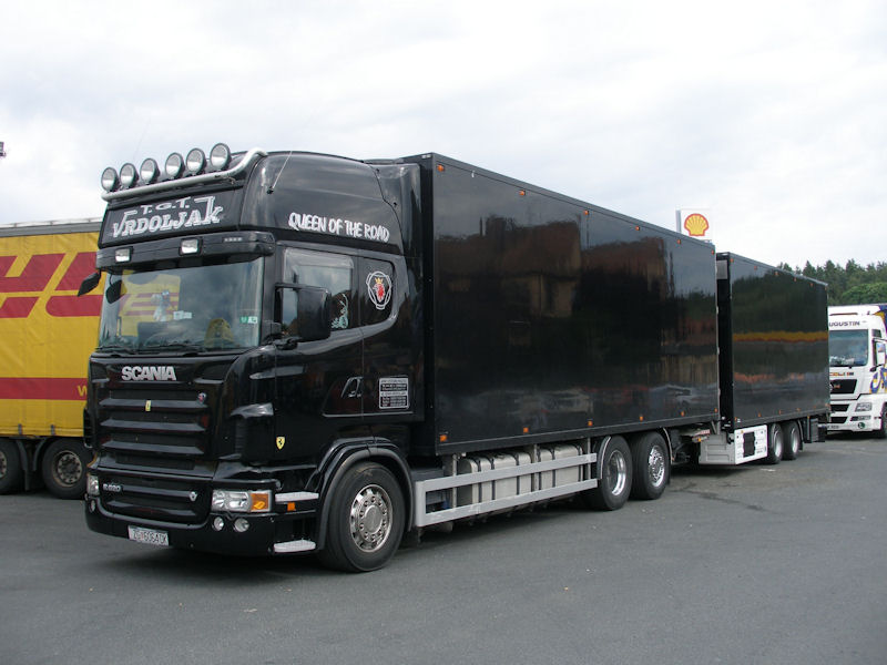 Scania-R-620-schwarz-Holz-250609-02.jpg - Scania R 620Frank Holz