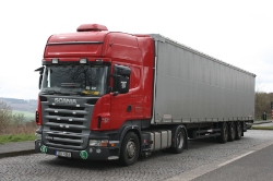 Scania-R-500-rot-Bornscheuer-061010-01