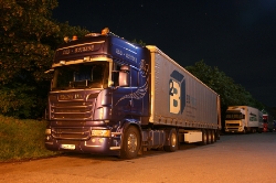 Scania-R-II-560-blau-Bornscheuer-280910-02