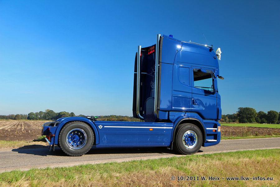Scania-R-II-500-blau-151011-006.JPG - Scania R 500