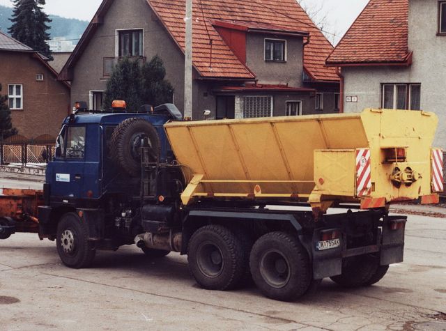 Tatra-T-815-6x6-blau-Hlavac-270706-03.jpg - Tatra T 815
