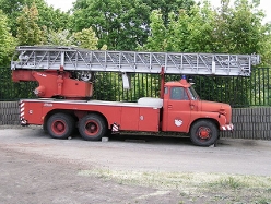 Tatra-T-148-6x6+Metz-DL-44-Hlavac-260507-04