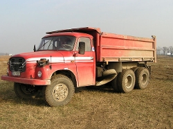 Tatra-T-148-6x6-rot-Hlavac-270107-01