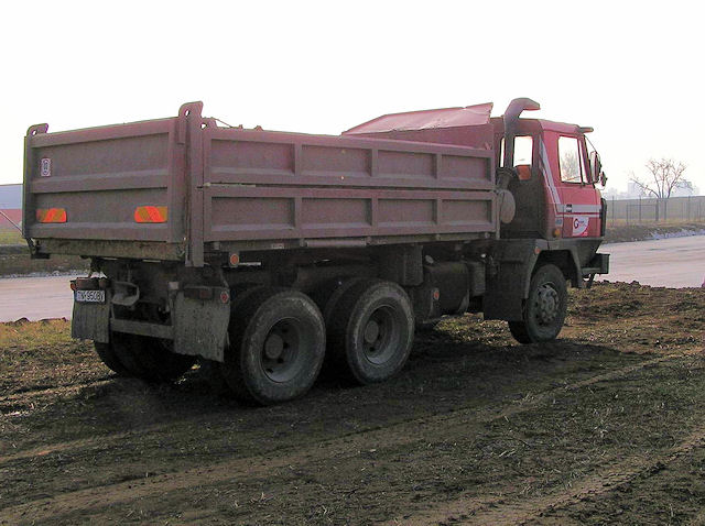 Tatra-T-815-6x6-rot-Hlavac-270107-03.jpg - Tatra T 815