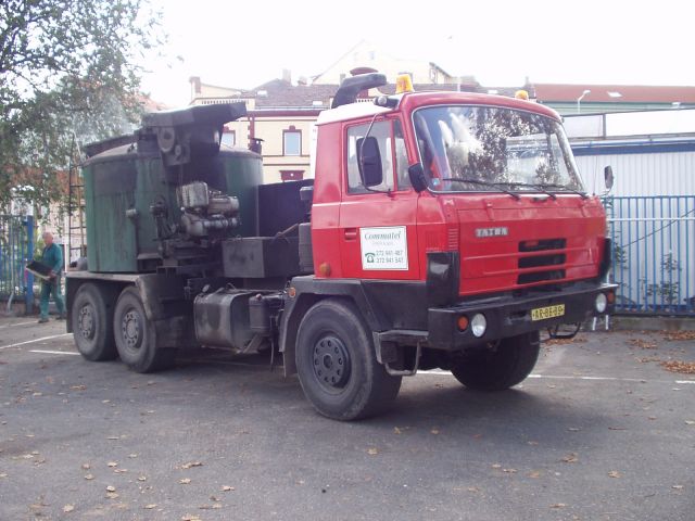 Tatra-T-815-6x6-rot-Hlavac-300505-06.jpg - Tatra T 815
