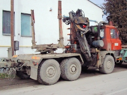 Tatra-T-815-6x6-rot-Hlavac-230508-04