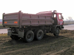 Tatra-T-815-6x6-rot-Hlavac-270107-03
