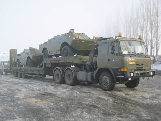 Tatra-TerrNo1-Militaer-Vaclavik-200505-06.jpg - Tatra T 815K. Vaclavik