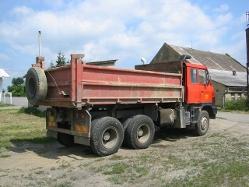 Tatra-T-815-Kipper-rot-Vaclavik-200505-09