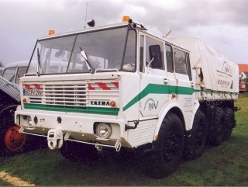 Tatra-T-813-weiss-Thiele-100305-03