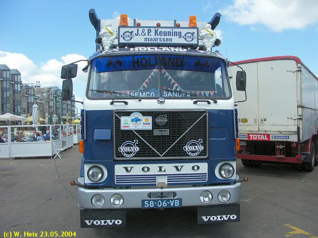 Volvo-F-88-blau-230504-3.jpg - Volvo F88