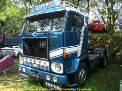 Volvo-F-88-blau-080804-1