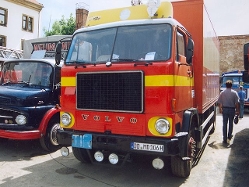 Volvo-F-88-rot-Thiele-250206-01