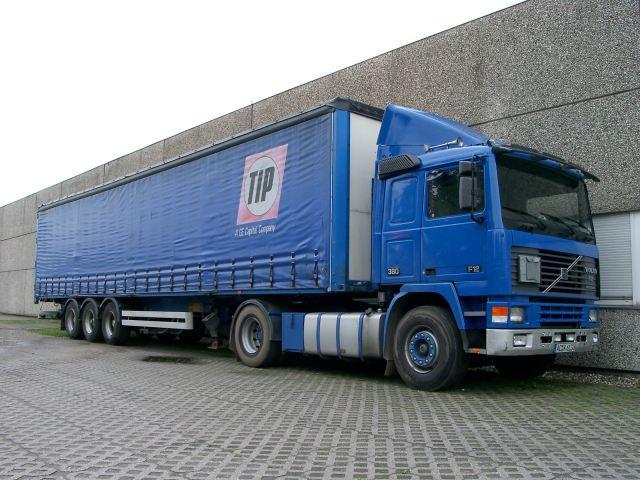 Volvo-F10-blau-Schimana-090504-1.jpg - Volvo F10Piet Schimana