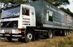 Volvo-F12-Mertens-1989-Rouwet-110806-01