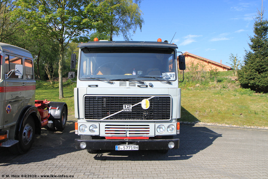 Volvo-F1217-Steingraber-020810-02.jpg - Volvo F1217