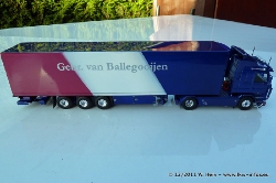 Tekno-Scania-143-van-Ballegooijen-101211-008